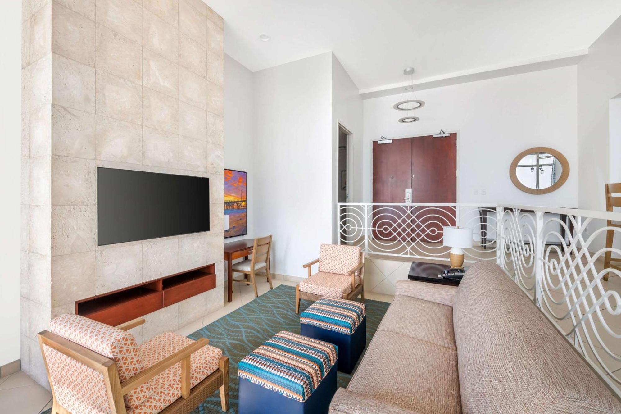 Daytona Regency Hotel
